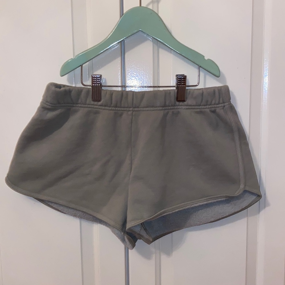 TNQ Aritzia shorts